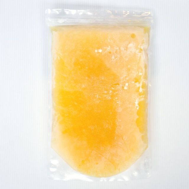カリフォルニア産有機レモン果汁（冷凍）
